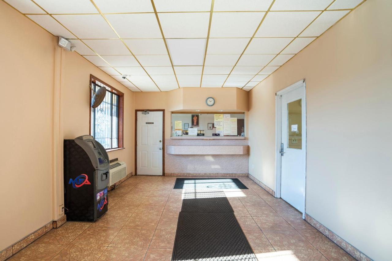 Hotel Baltimore Hwy 40 외부 사진