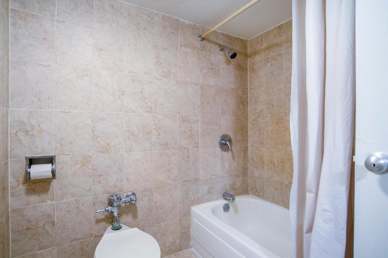 Hotel Baltimore Hwy 40 외부 사진